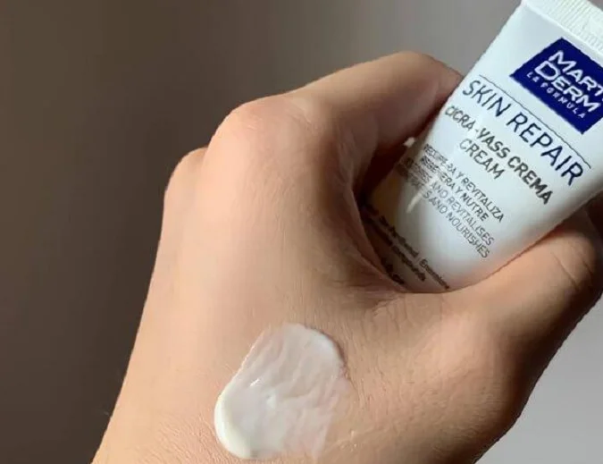 Cảm nhận khi dùng kem dưỡng Martiderm Skin Repair Cicra Vass Cream