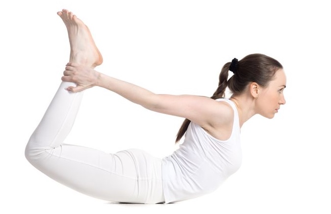 Tư thế cánh cung -  bài tập yoga tăng vòng 1 hiệu quả  