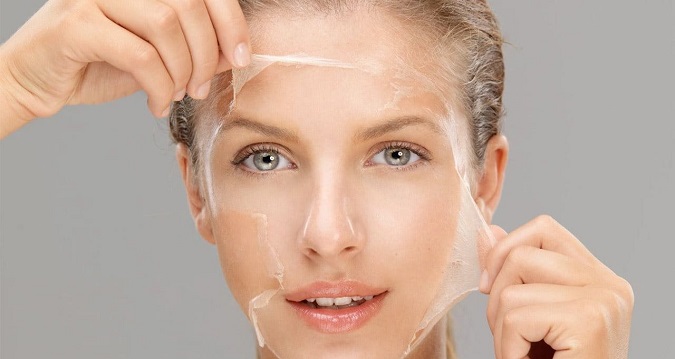 Các sản phẩm nên dùng sau khi peel da tránh mặt 'bung bét'